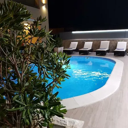Villa Marlu Villa Vir